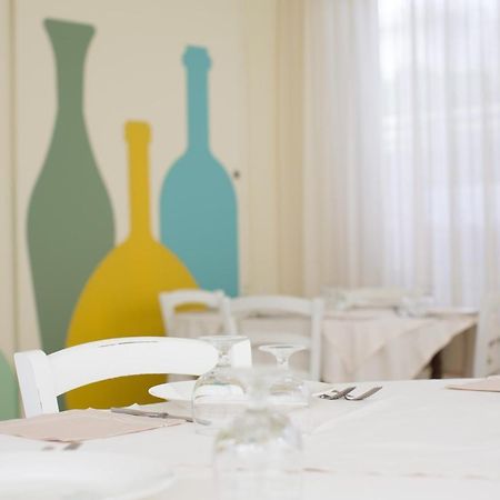 Hotel Trieste เชเซนาติโก ภายนอก รูปภาพ
