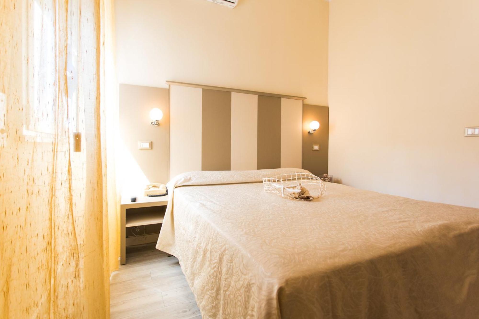 Hotel Trieste เชเซนาติโก ห้อง รูปภาพ