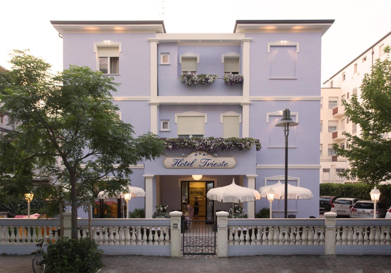 Hotel Trieste เชเซนาติโก ภายนอก รูปภาพ